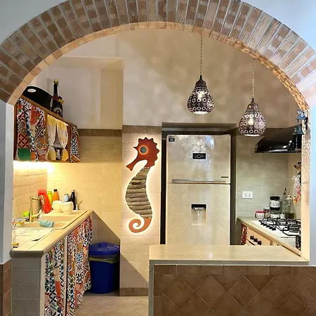 Berchi Boutique Marina Di بيت للعطل